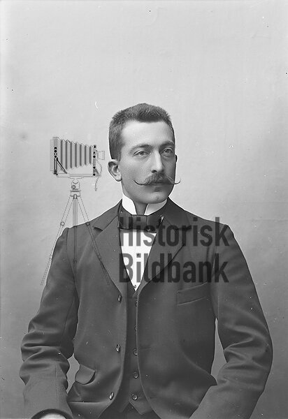 NOR�N, H.S.