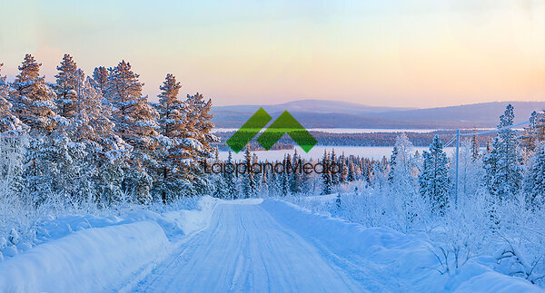 Vinterväg, Kiruna :Winter road, Kiruna